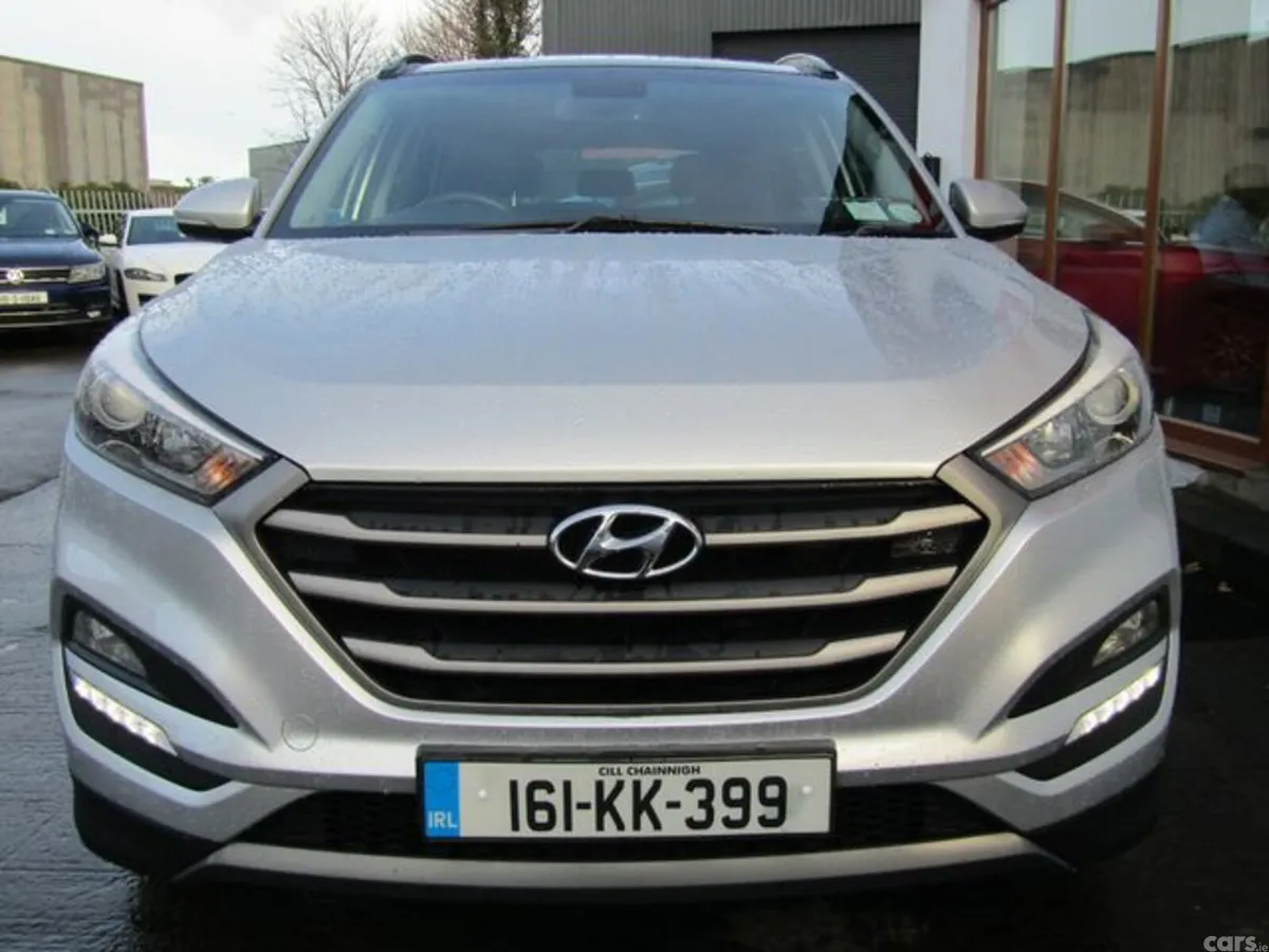 Hyundai Tucson SUV, Diesel, 2016, Silver