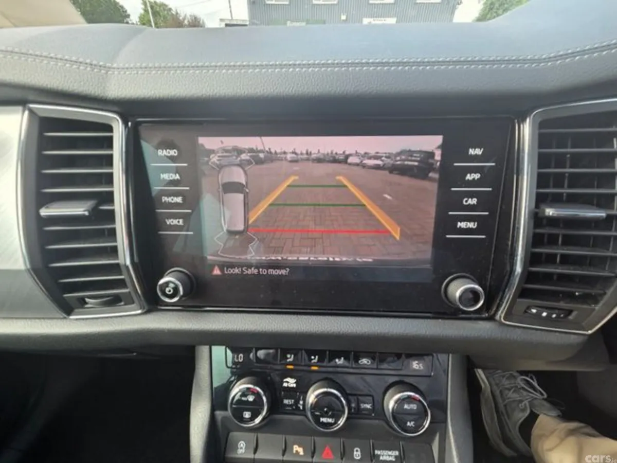 Skoda Kodiaq Estate, Diesel, 2024, Grey