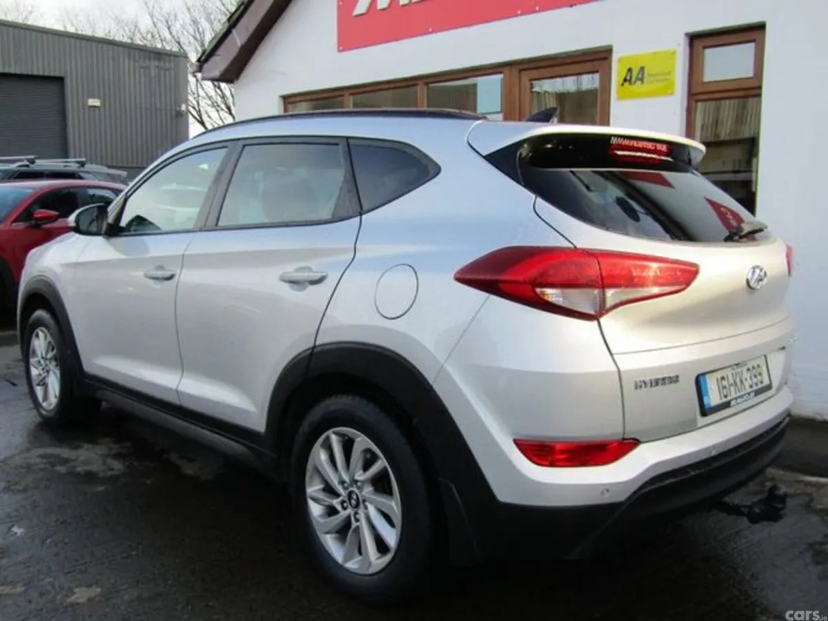 Hyundai Tucson SUV, Diesel, 2016, Silver