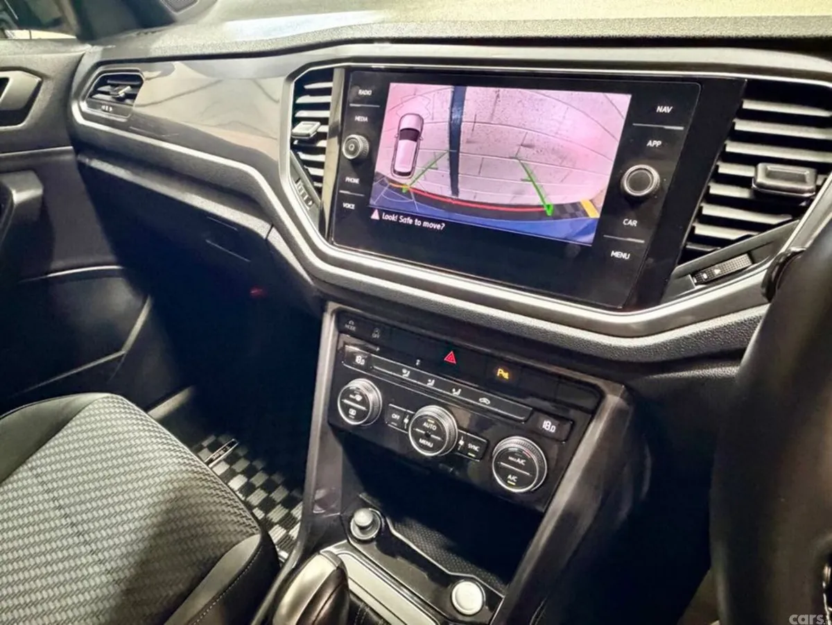 Volkswagen T-Roc SUV, Diesel, 2020, Blue