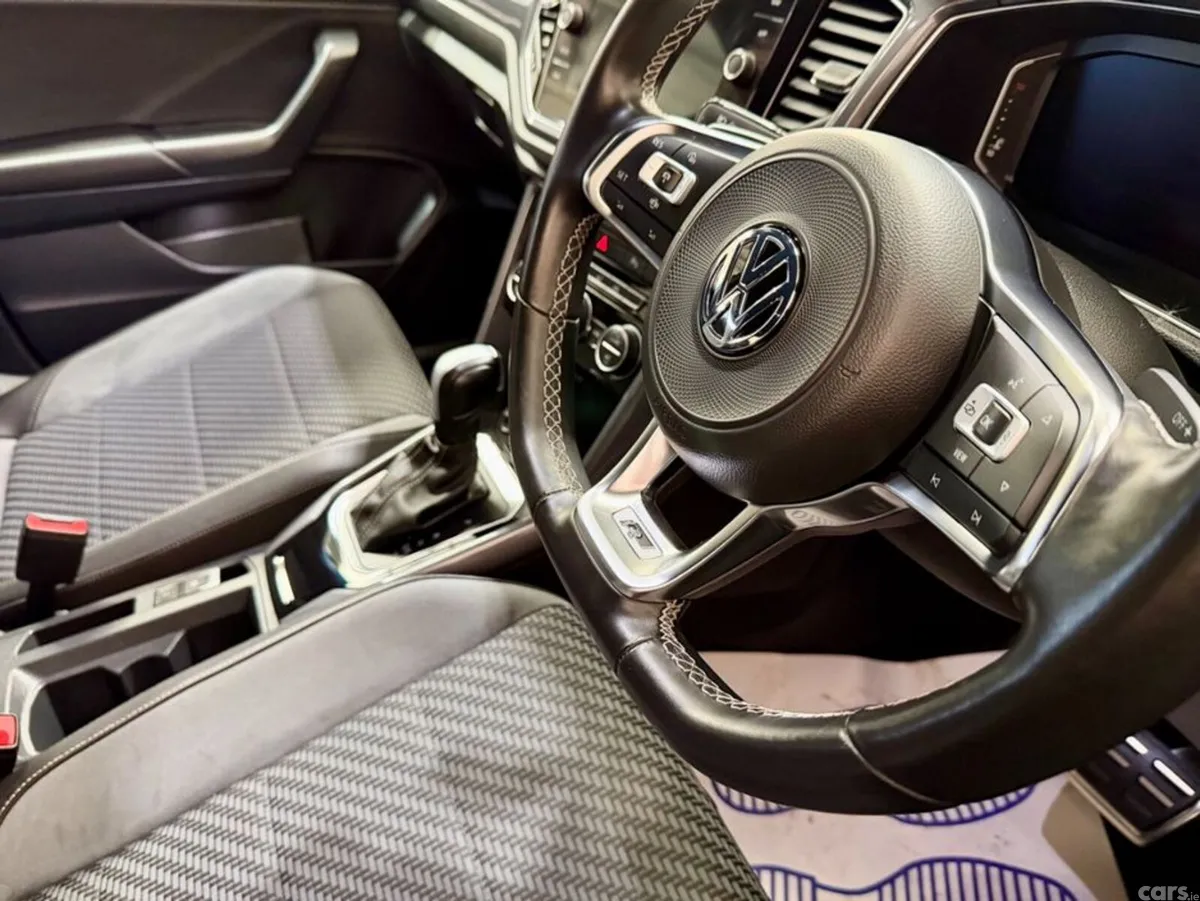 Volkswagen T-Roc SUV, Diesel, 2020, Blue