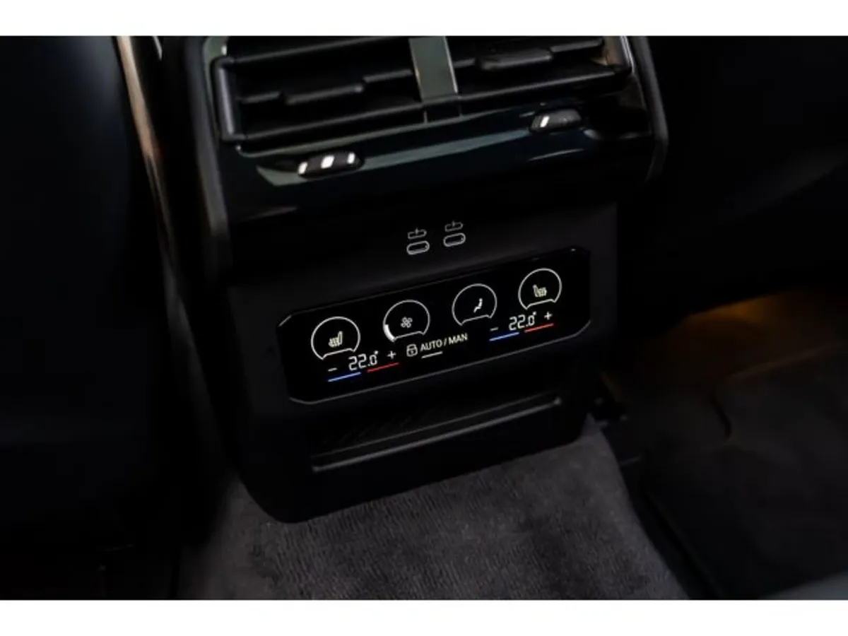 BMW M5 Estate, Petrol Plug-in Hybrid, 2026, Blue