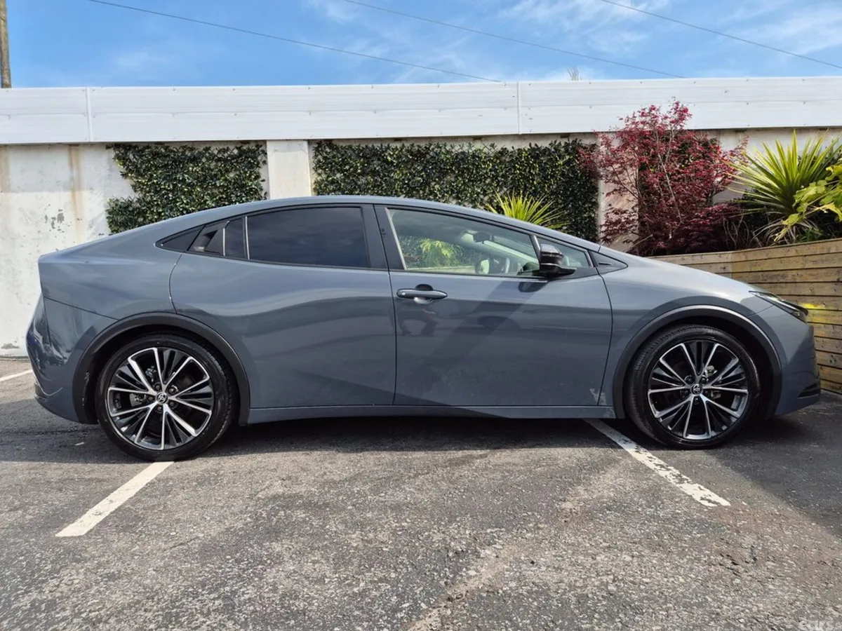 Toyota Prius Hatchback, Petrol Hybrid, 2023, Grey