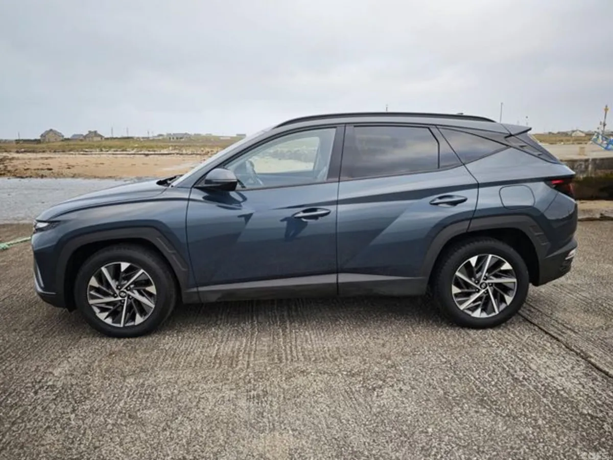 Hyundai Tucson MPV, Diesel, 2022, Blue