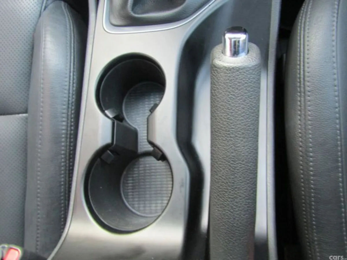 Hyundai Tucson SUV, Diesel, 2016, Silver