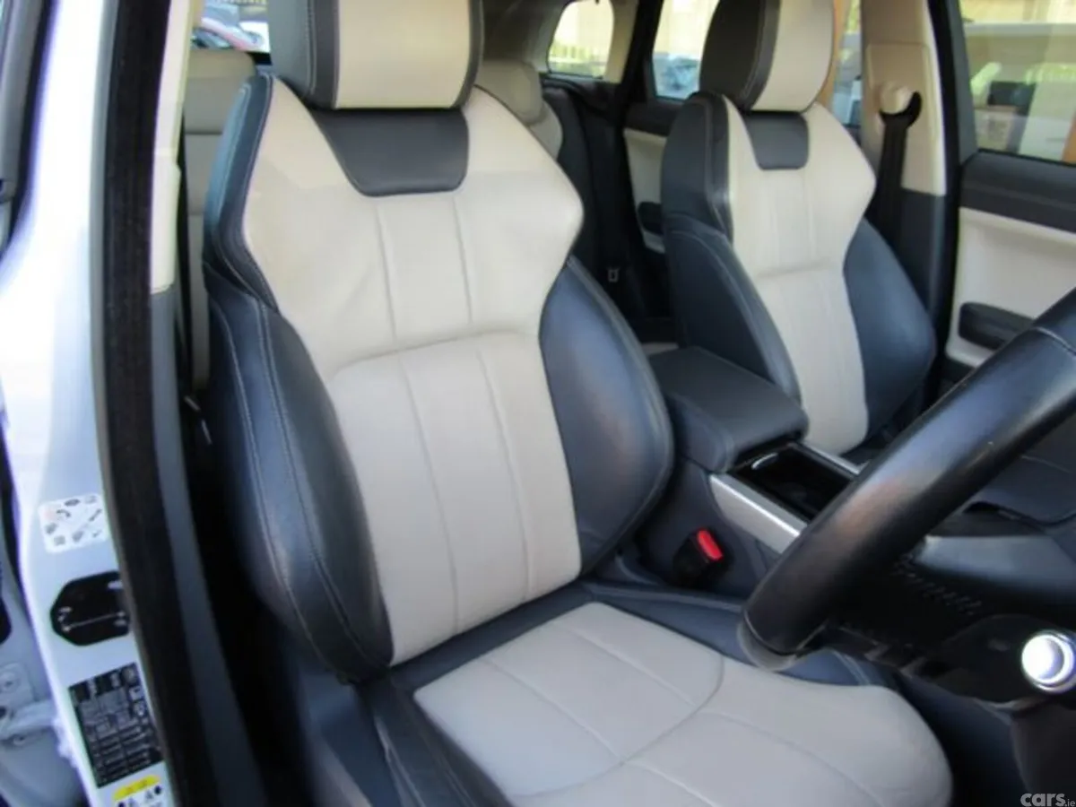 Land Rover Range Rover Evoque Estate, Diesel, 2017, White