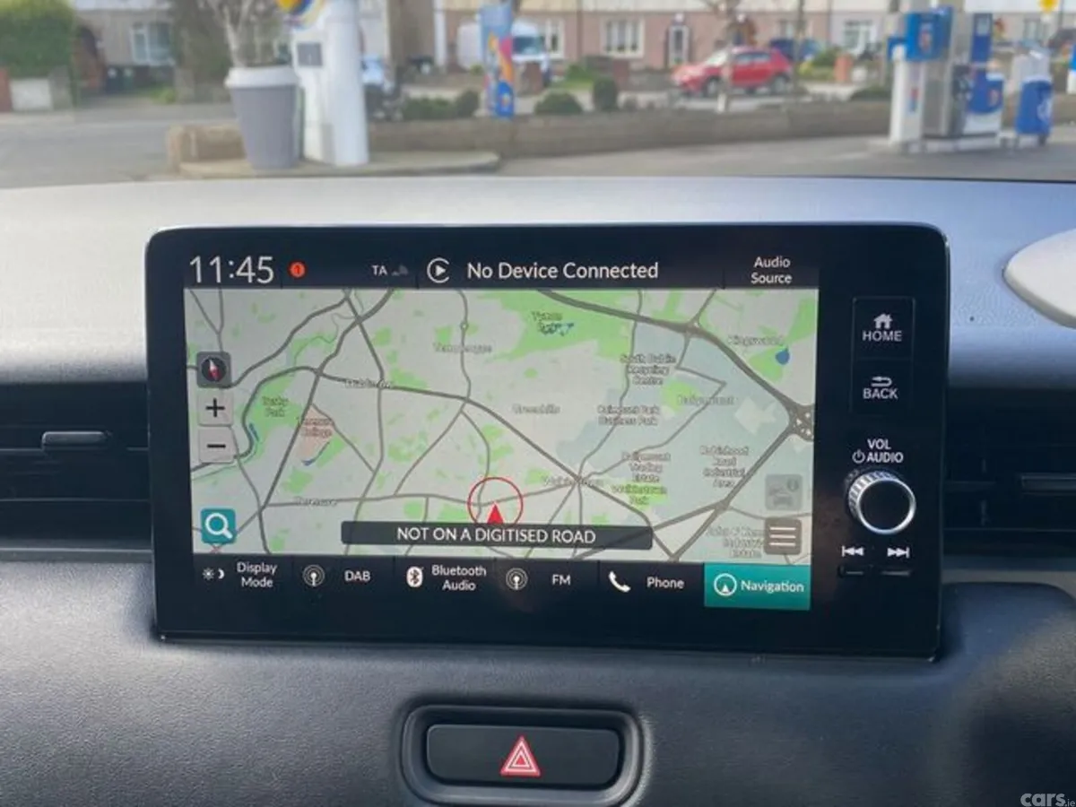 Honda HR-V Hatchback, Petrol Hybrid, 2022, White