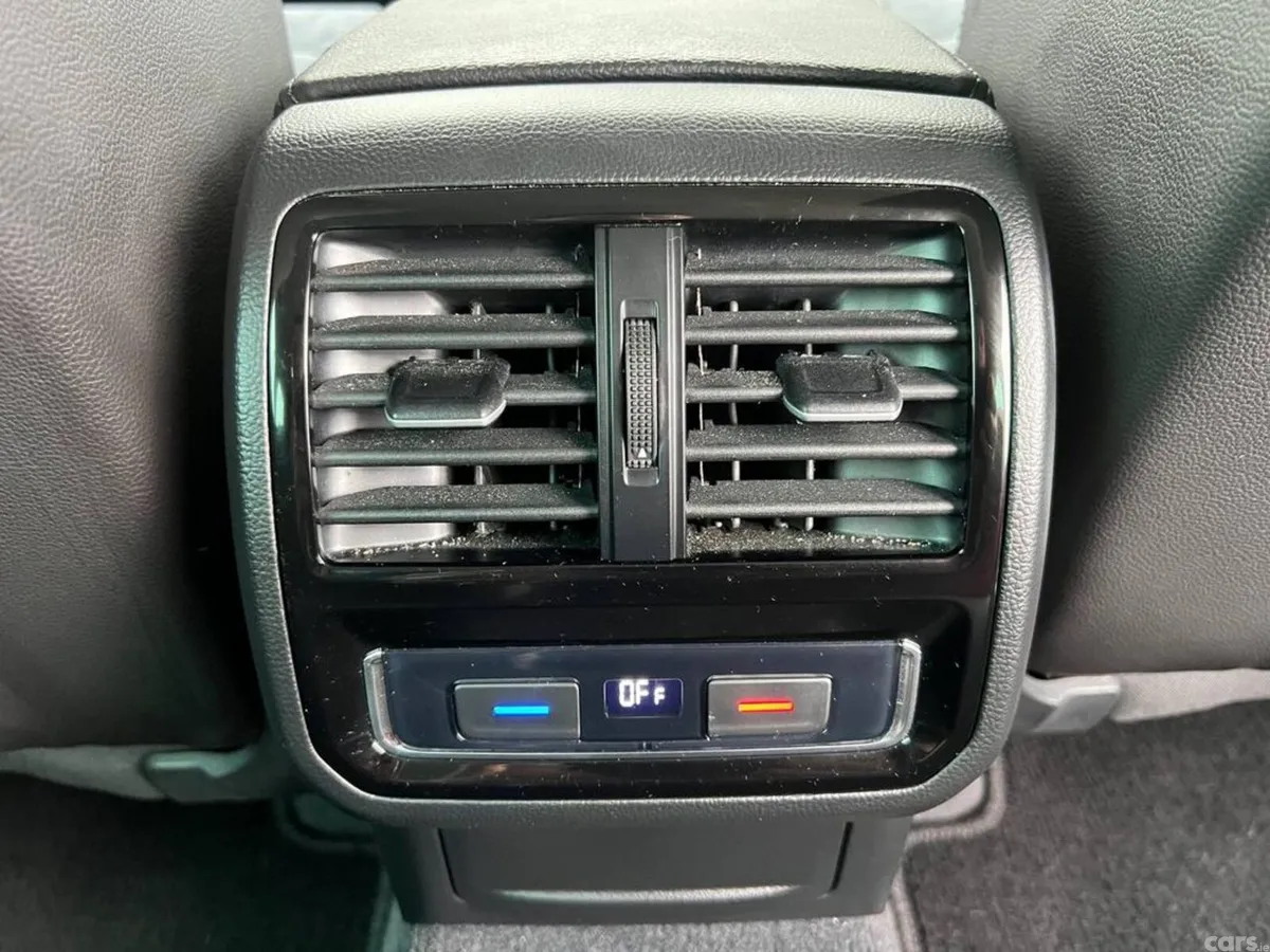 Volkswagen Passat Estate, Diesel, 2019, White