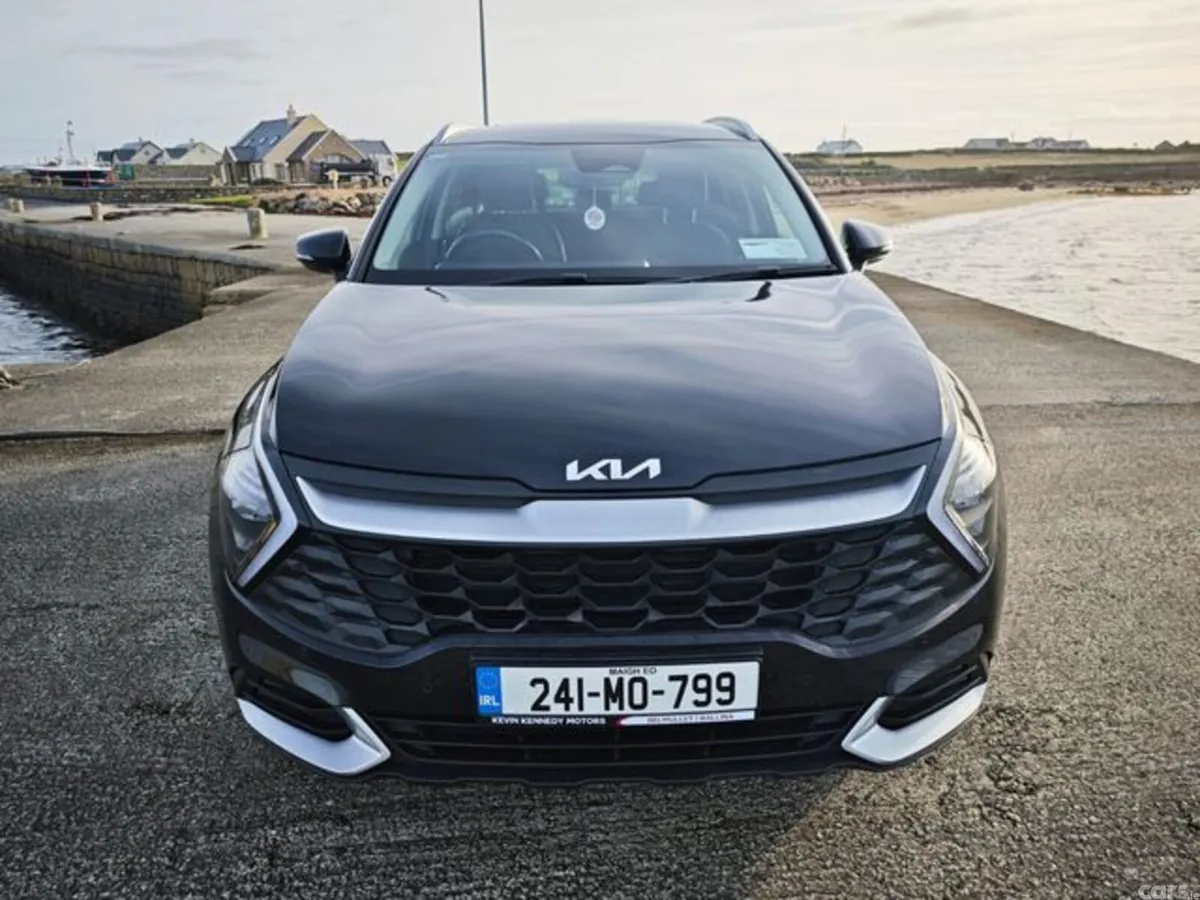 Kia Sportage MPV, Diesel Hybrid, 2024, Black