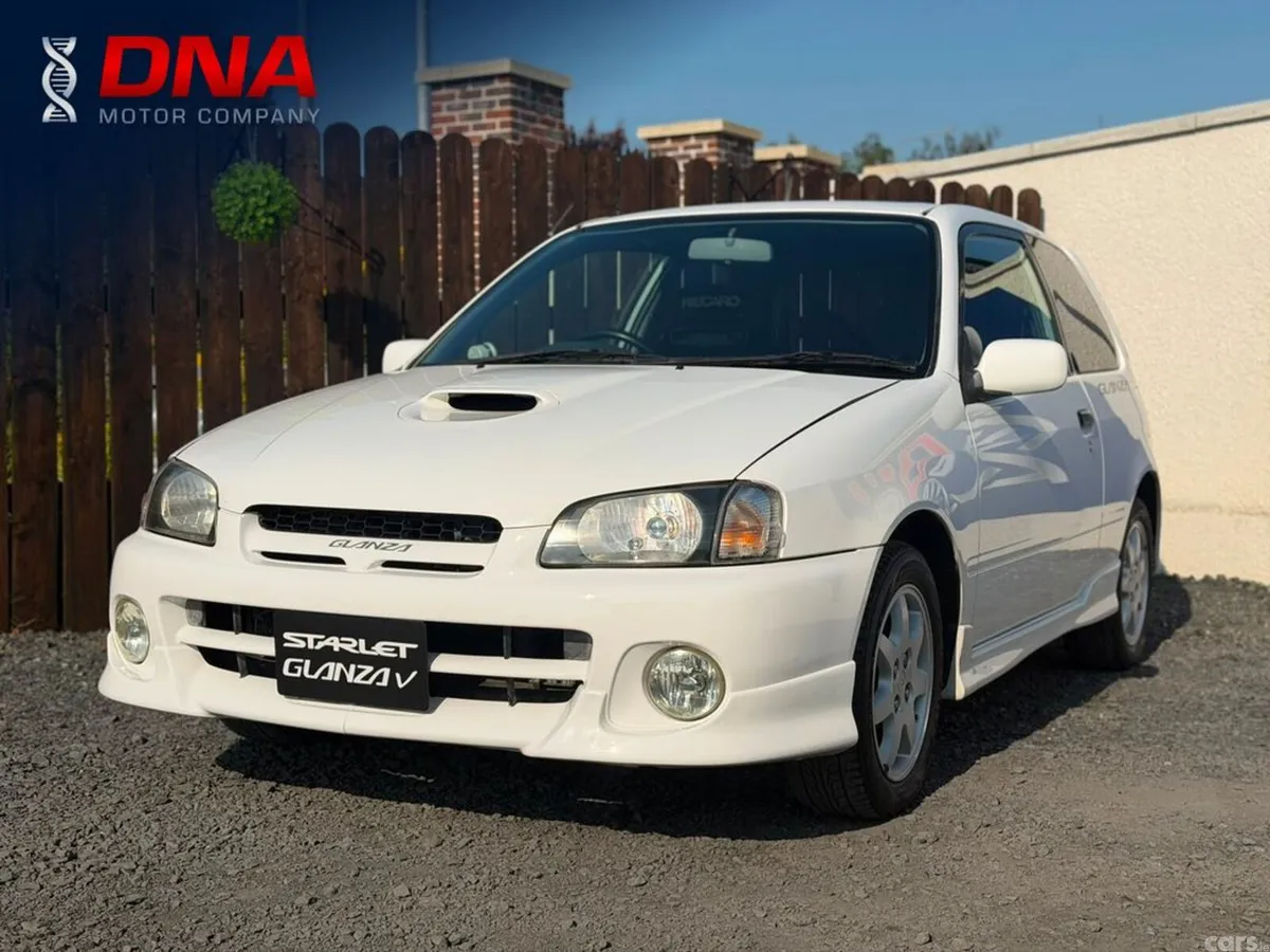 Toyota Other Hatchback, Petrol, 1998, White