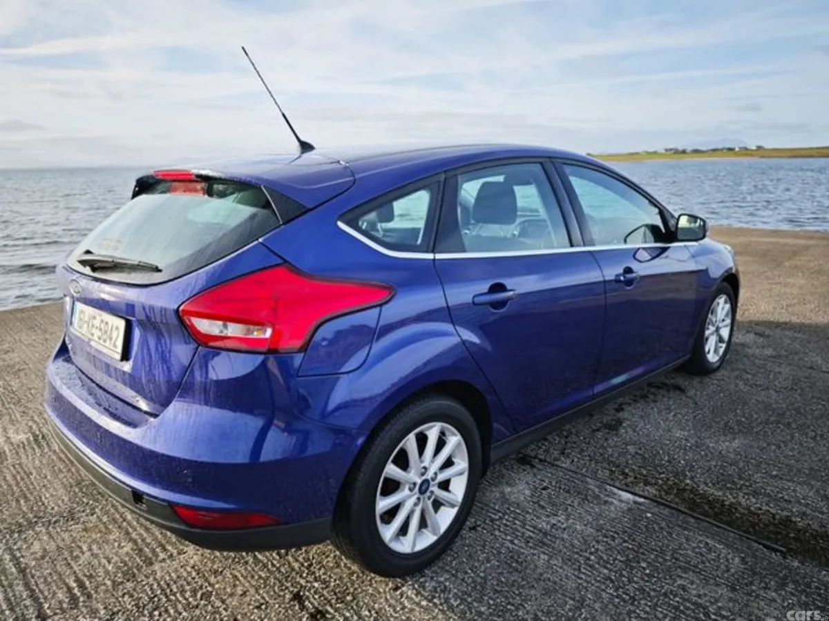 Ford Focus Hatchback, Diesel, 2016, Blue