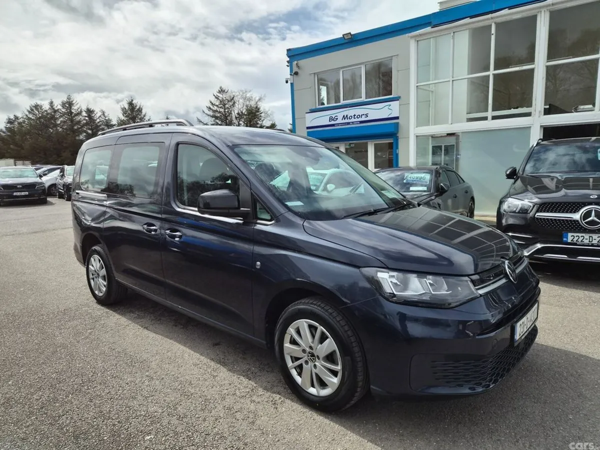 Volkswagen Caddy Maxi Life MPV, Diesel, 2023, Grey