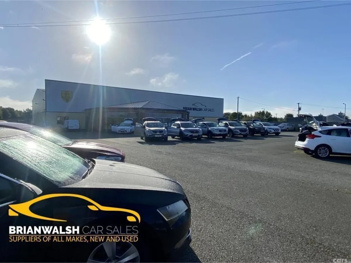Volkswagen T-Roc SUV, Diesel, 2020, White