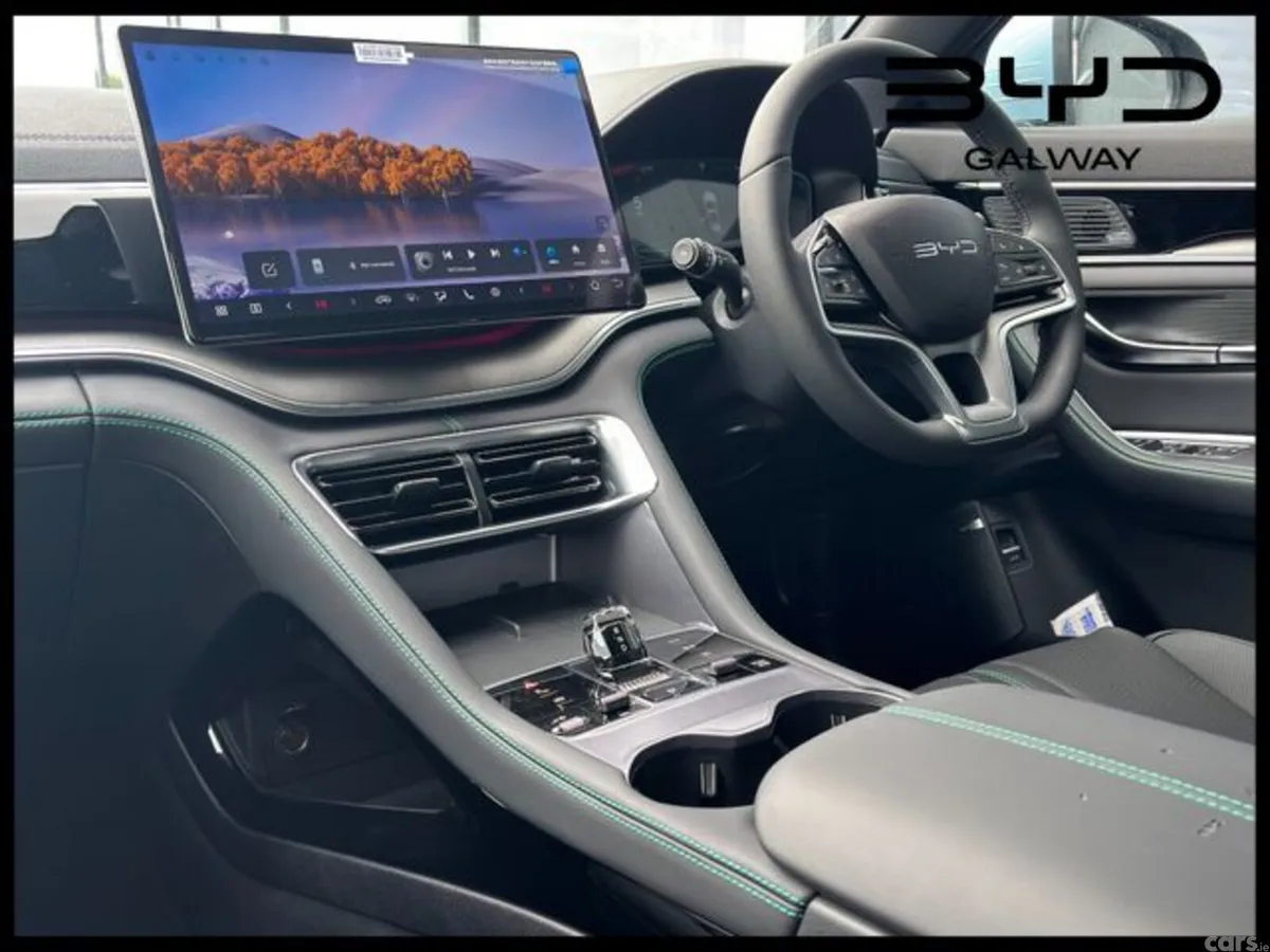 BYD SEAL U SUV, Petrol Plug-in Hybrid, 2026, Blue
