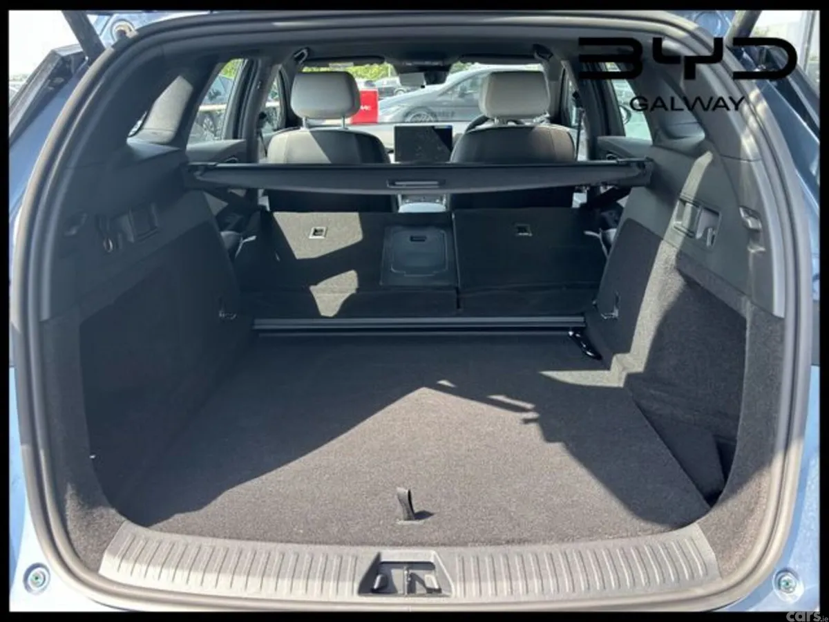 BYD Seal 6 Estate, Petrol Plug-in Hybrid, 2026, Blue