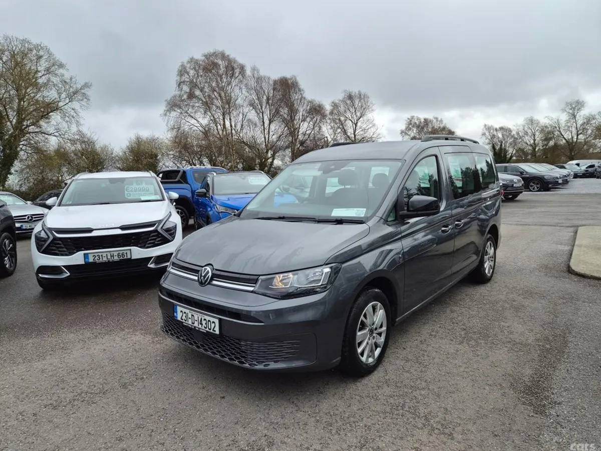 Volkswagen Caddy Maxi Life MPV, Diesel, 2023, Grey