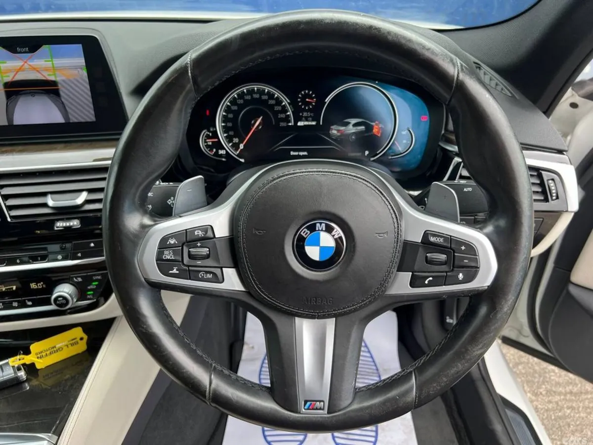 BMW 5-Series Saloon, Petrol Plug-in Hybrid, 2017, White