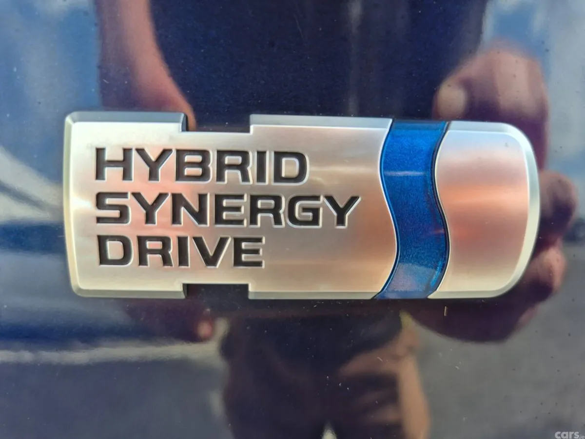 Toyota C-HR SUV, Petrol Hybrid, 2021, Blue