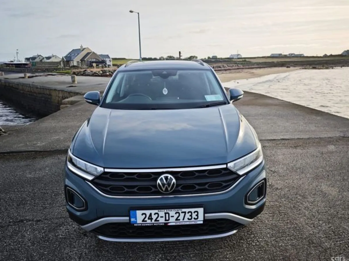 Volkswagen T-Roc Estate, Diesel, 2024, Blue