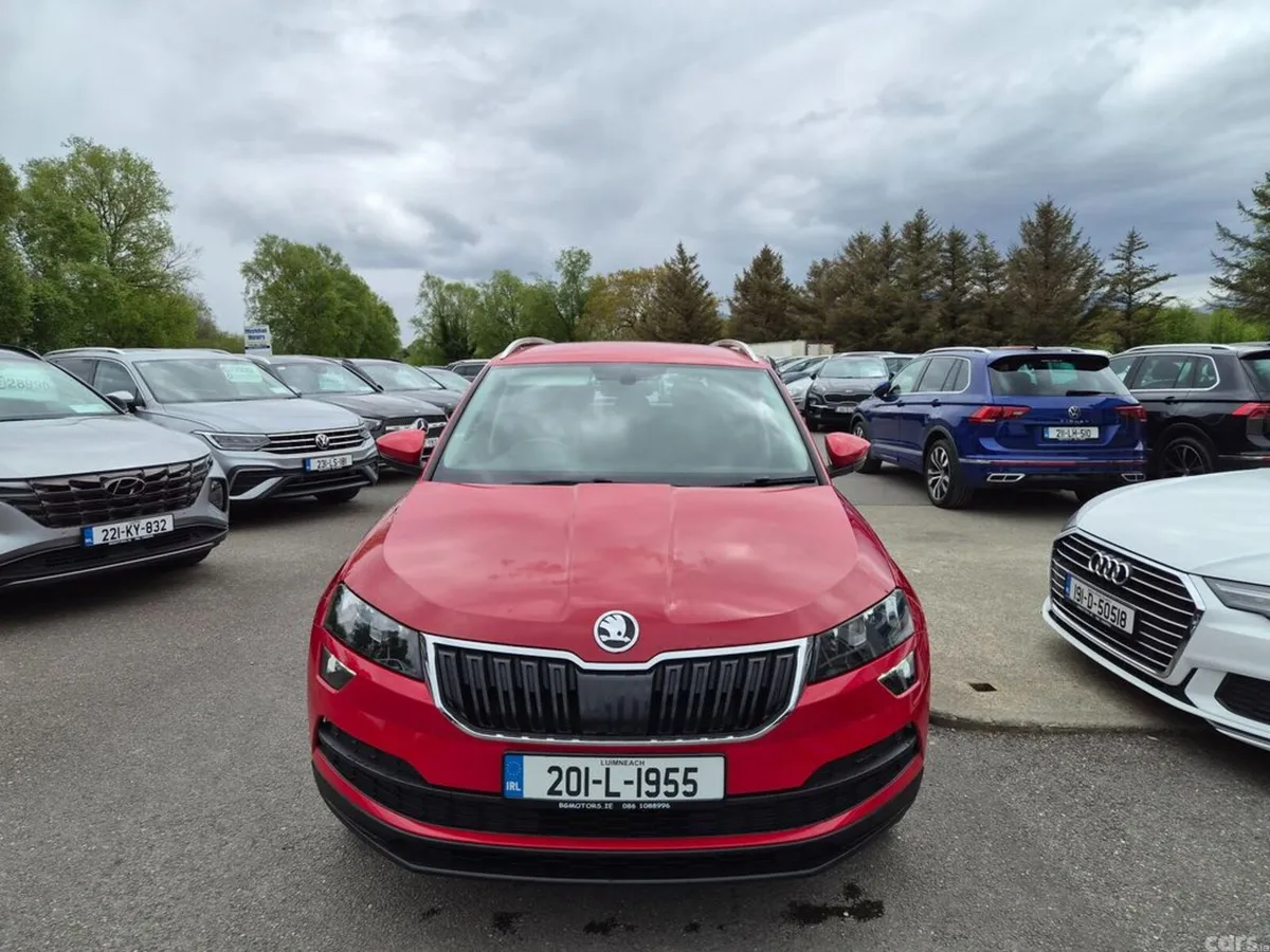 Skoda Karoq Estate, Petrol, 2020, Red