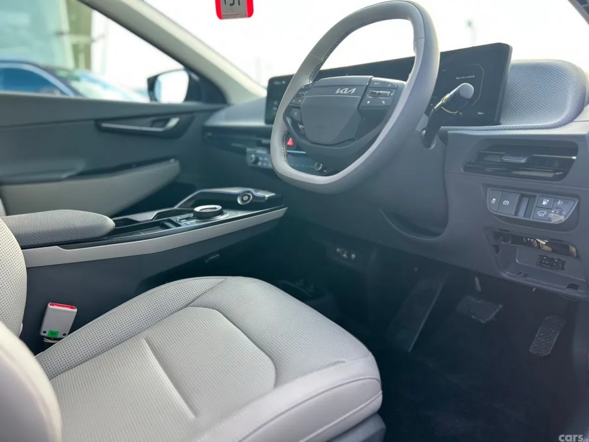 Kia EV6 Hatchback, Electric, 2027, Grey