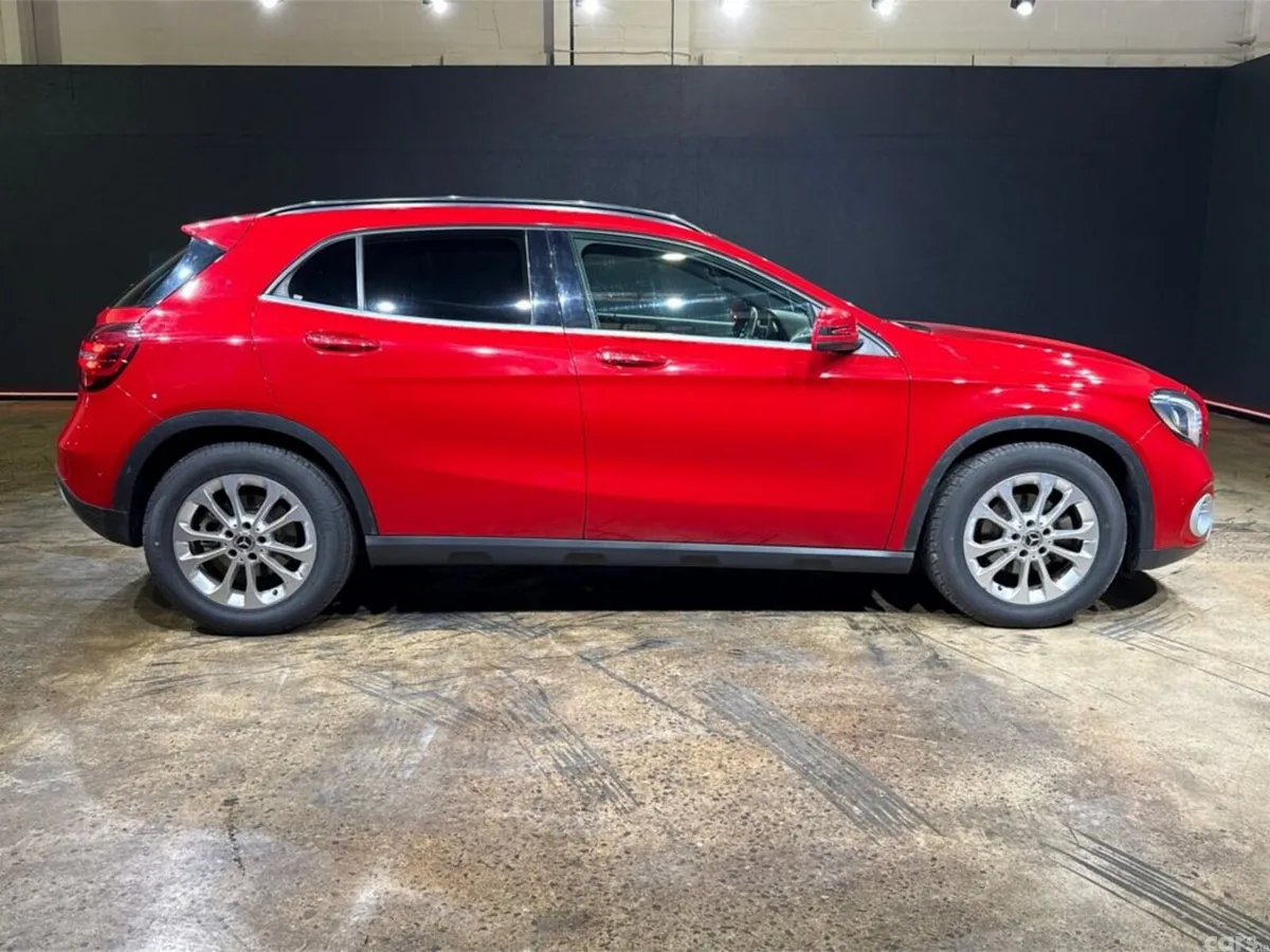 Mercedes-Benz GLA SUV, Petrol, 2018, Red