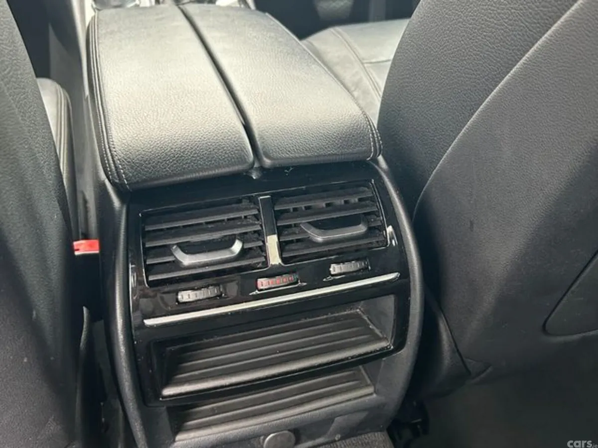 BMW 5-Series Saloon, Petrol Plug-in Hybrid, 2019, Black