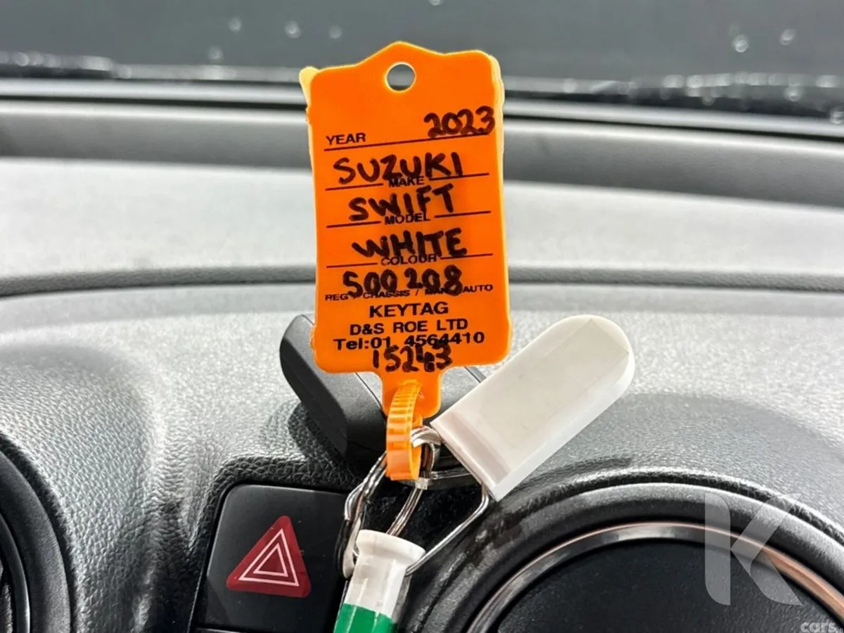 Suzuki Swift Hatchback, Petrol Hybrid, 2023, White