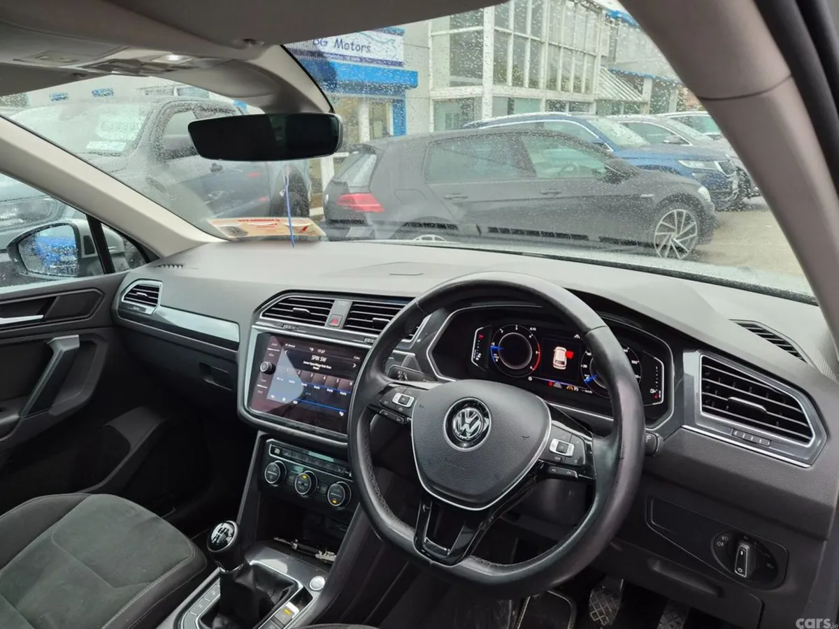 Volkswagen Tiguan Estate, Diesel, 2019, Grey