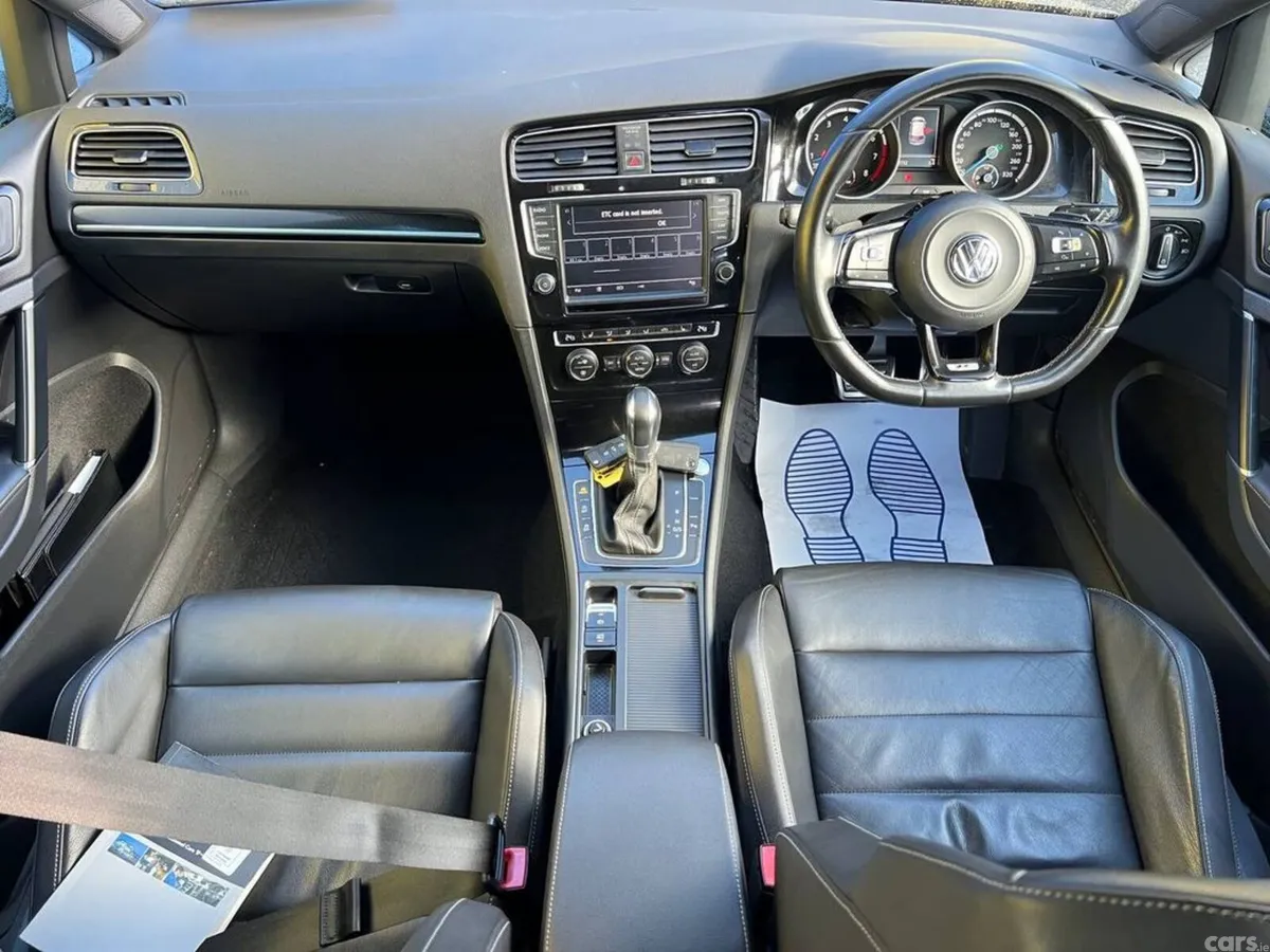 Volkswagen Golf Hatchback, Petrol, 2015, Grey