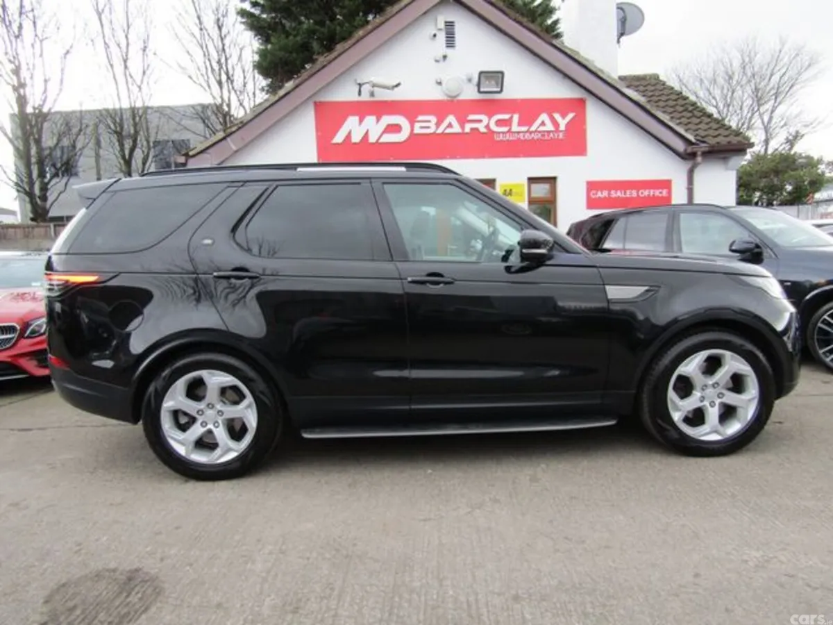 Land Rover Discovery Estate, Diesel, 2017, Black