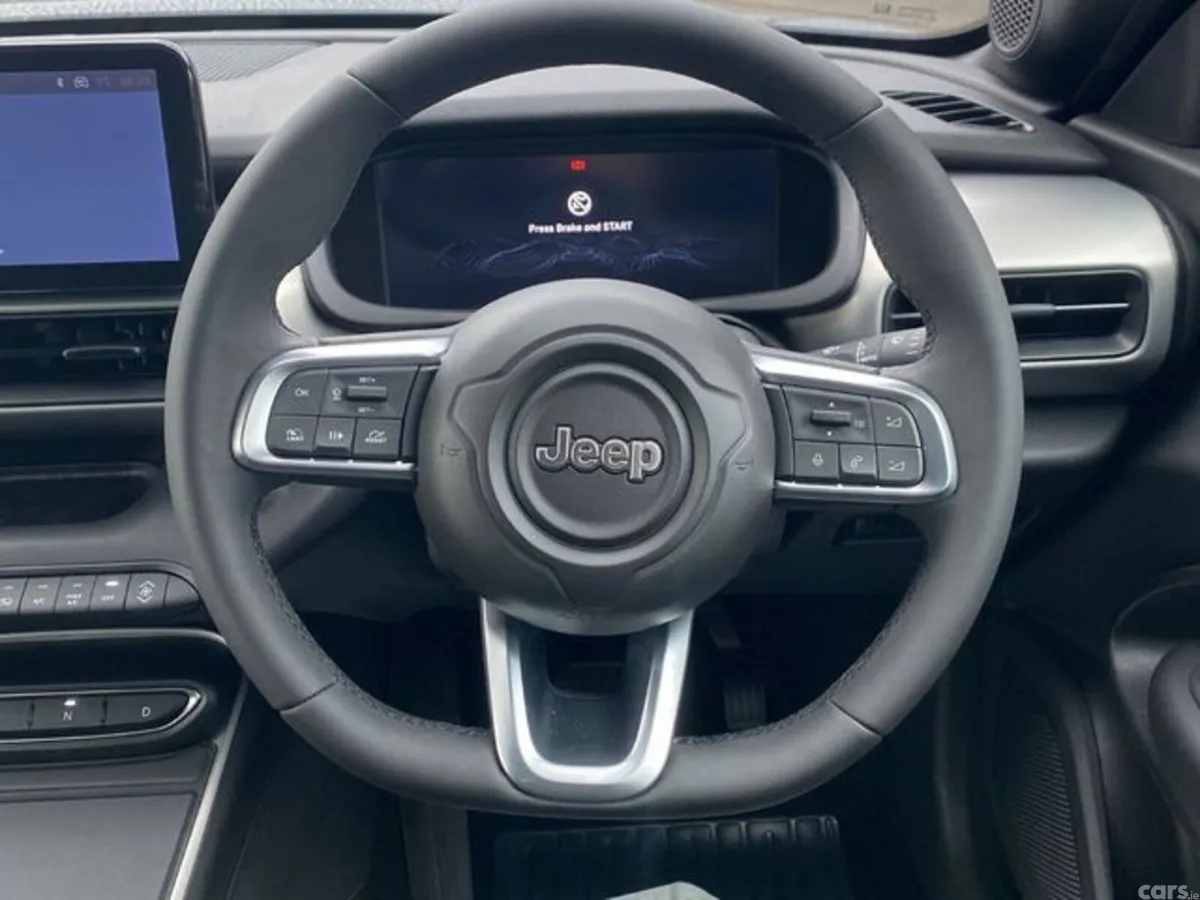 Jeep Avenger SUV, Petrol Hybrid, 2027, Grey