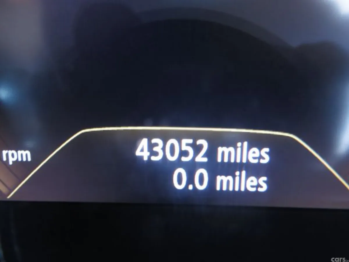 Renault Kadjar Hatchback, Petrol, 2018, Red