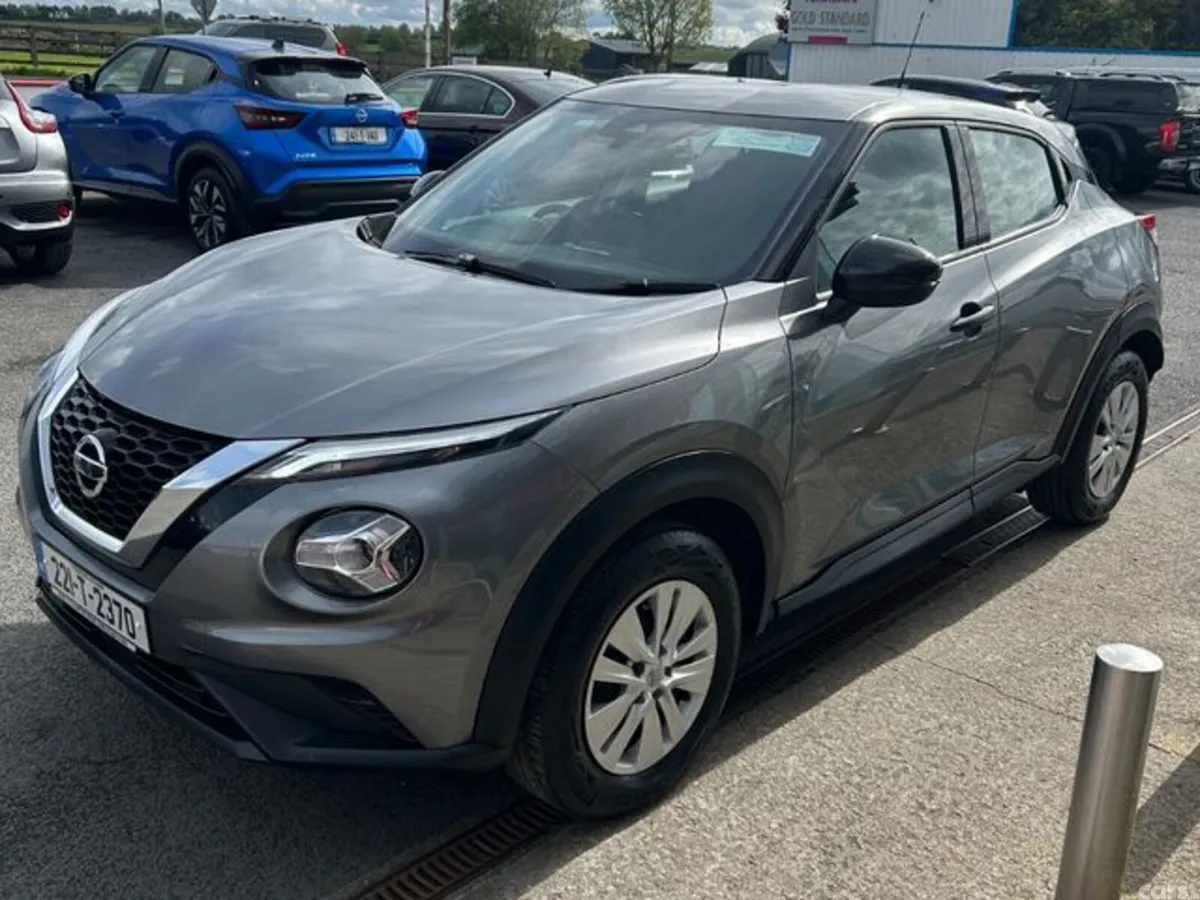 Nissan Juke MPV, Petrol, 2022, Grey
