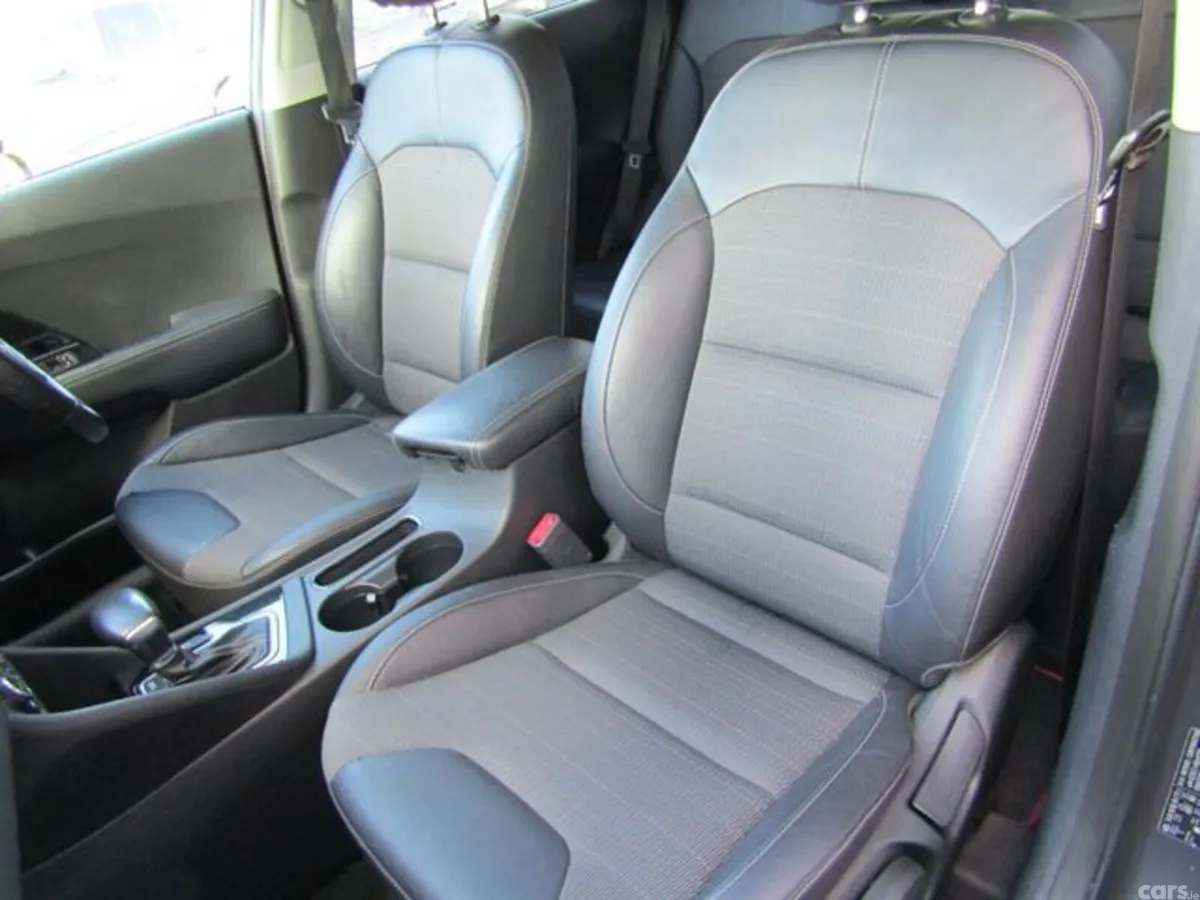 Kia Niro Estate, Petrol Hybrid, 2019, Grey