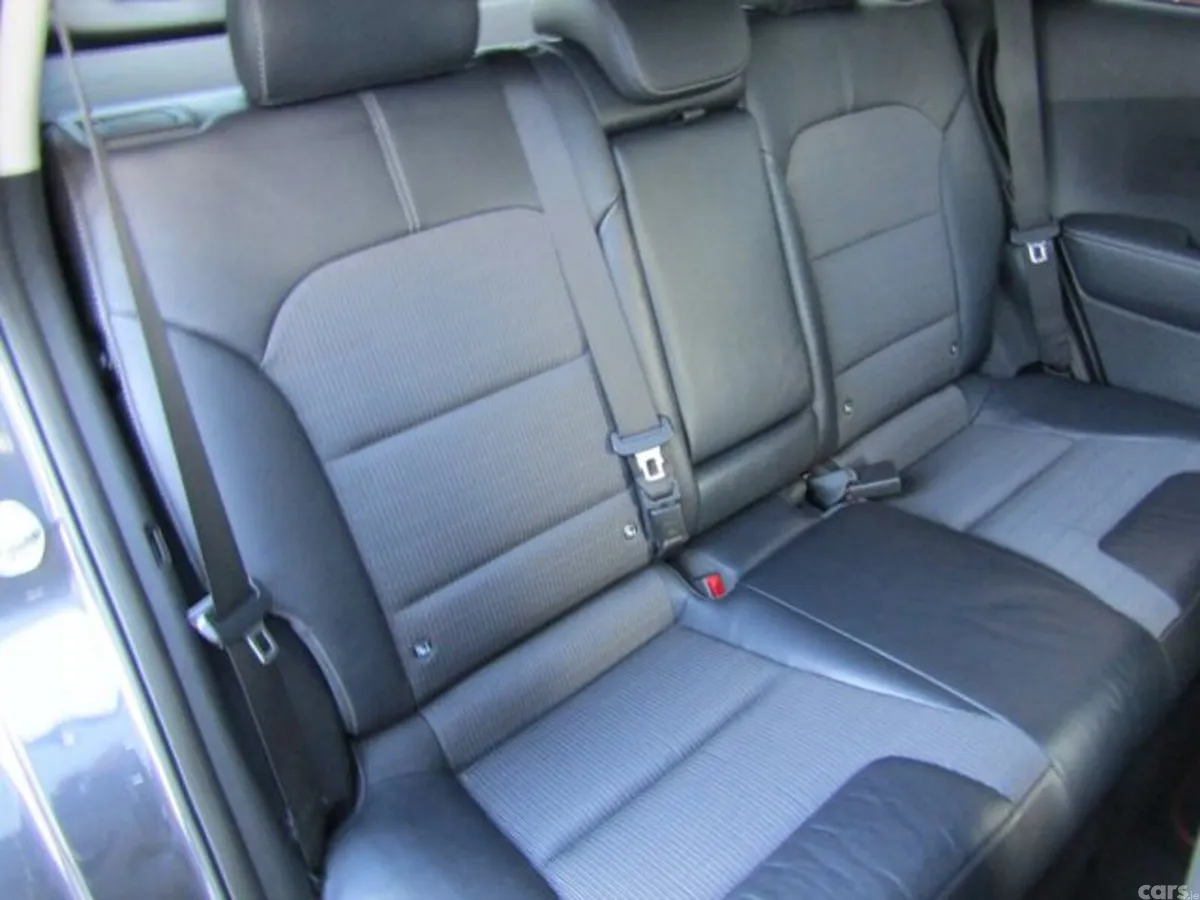 Kia Niro Estate, Petrol Hybrid, 2019, Grey