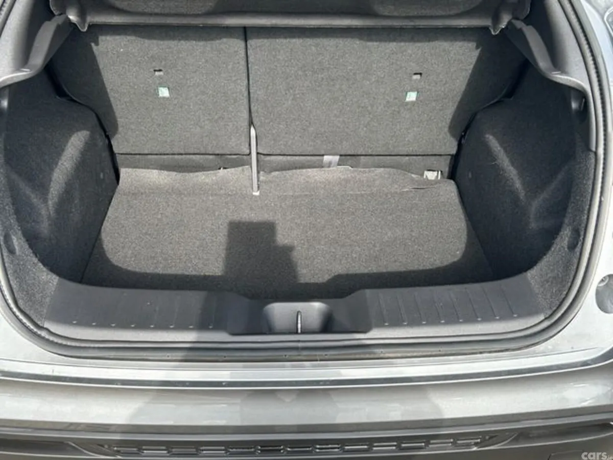 Nissan Juke MPV, Petrol, 2022, Grey