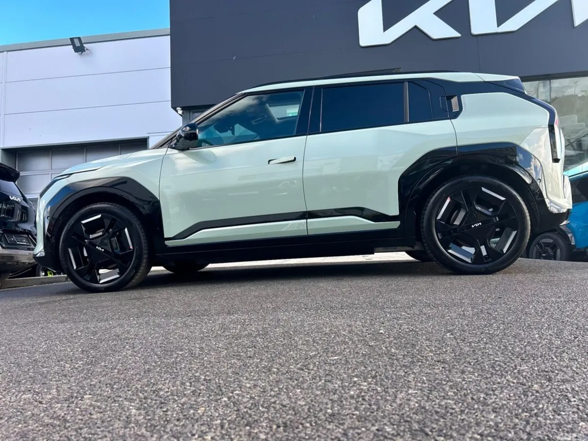Kia EV3 SUV, Electric, 2027, Green