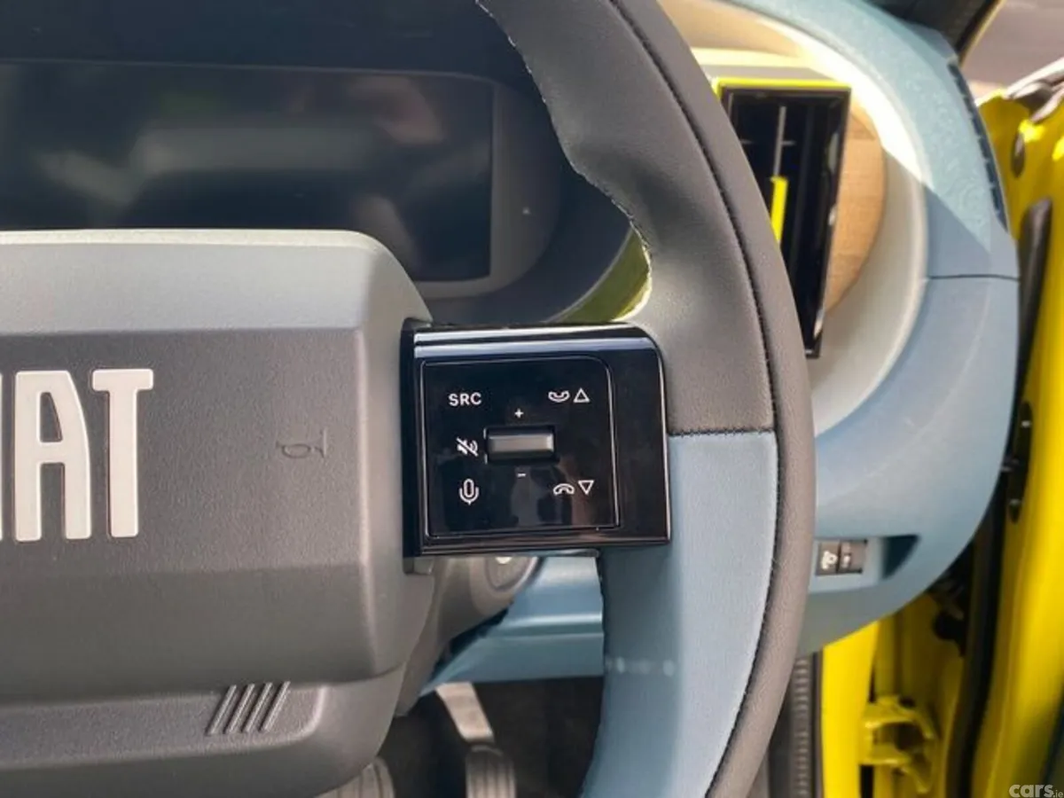 Fiat Grande Panda Hatchback, Petrol Hybrid, 2026, Yellow