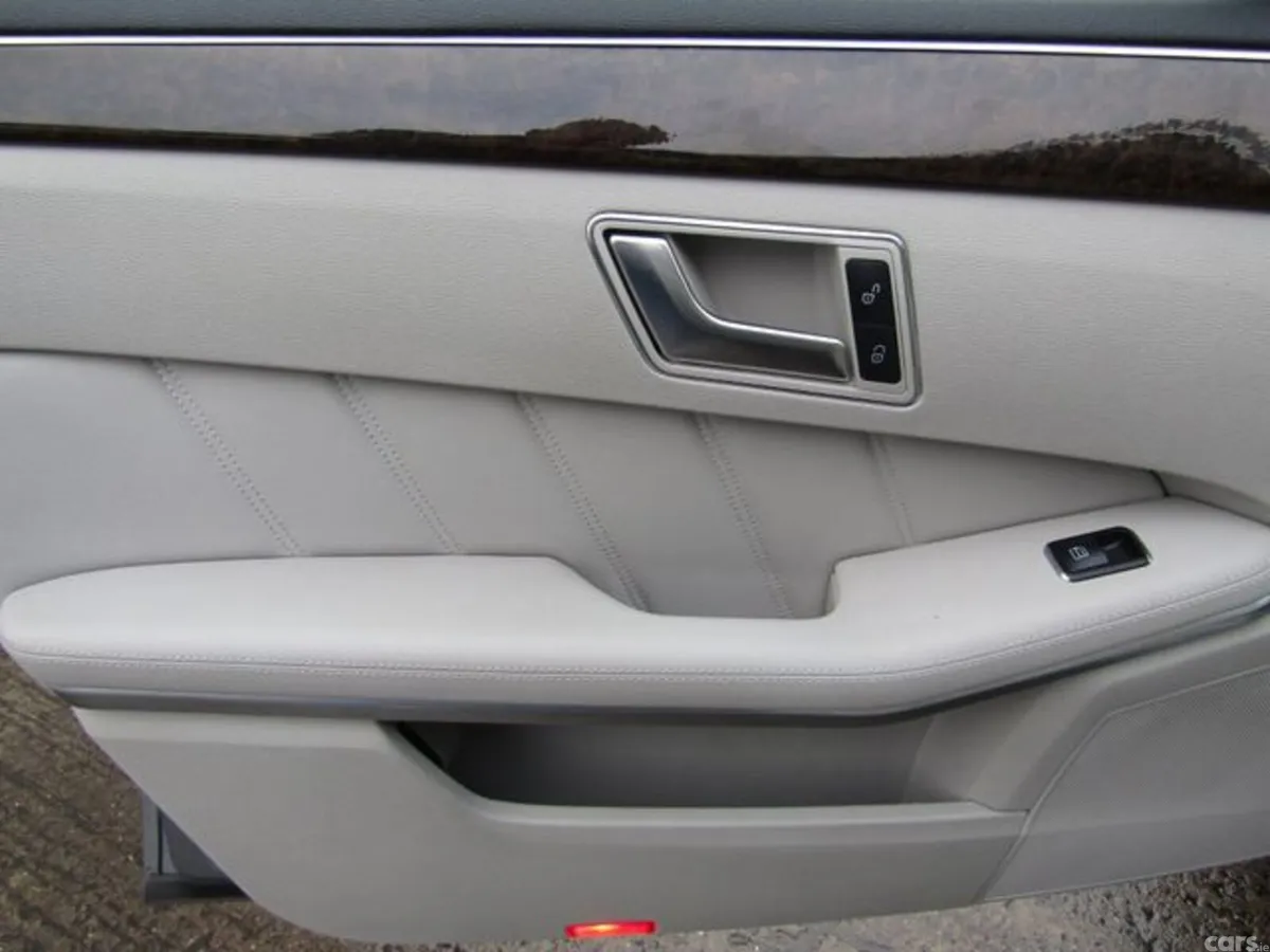 Mercedes-Benz E-Class Saloon, Diesel, 2013, Silver