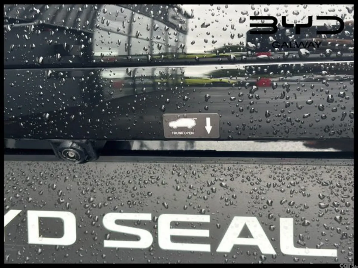 BYD SEAL U SUV, Petrol Plug-in Hybrid, 2026, Black