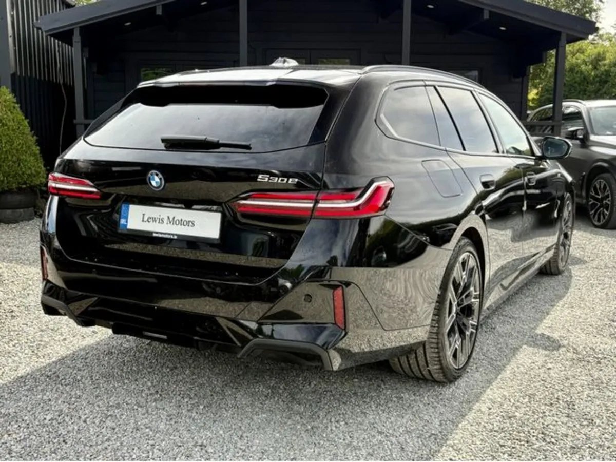 BMW 5-Series Estate, Petrol Hybrid, 2025, Black