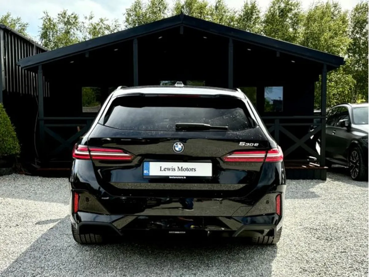 BMW 5-Series Estate, Petrol Hybrid, 2025, Black