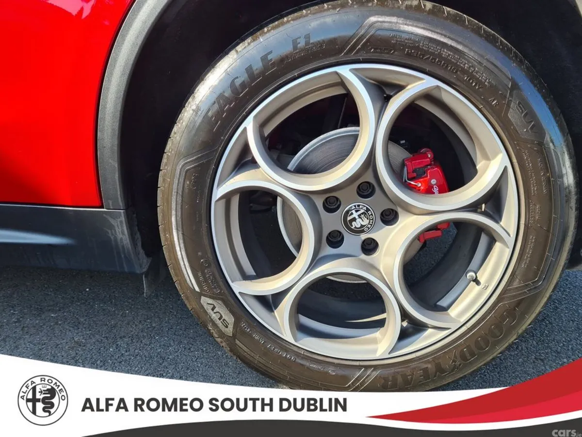 Alfa Romeo Stelvio SUV, Diesel, 2023, Red