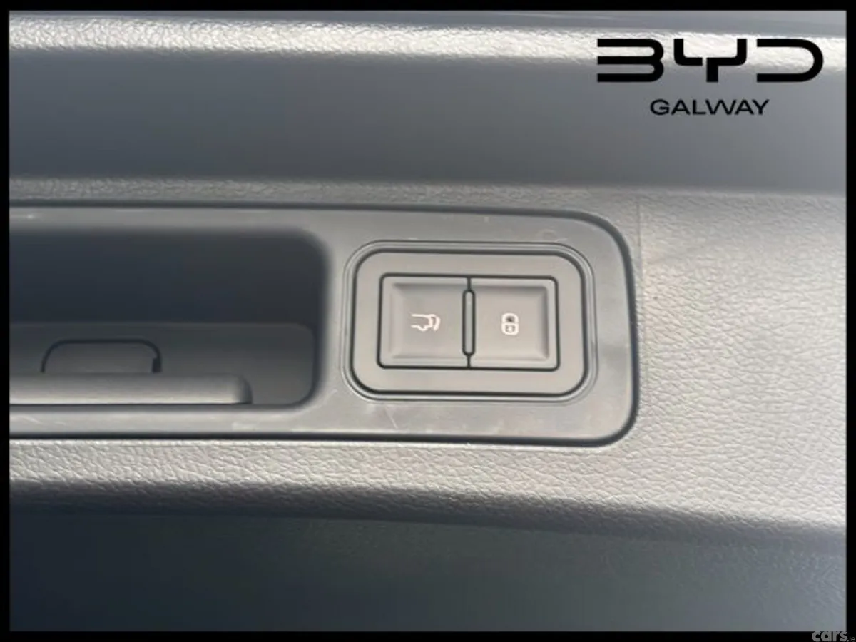 BYD SEAL U SUV, Petrol Plug-in Hybrid, 2026, Black