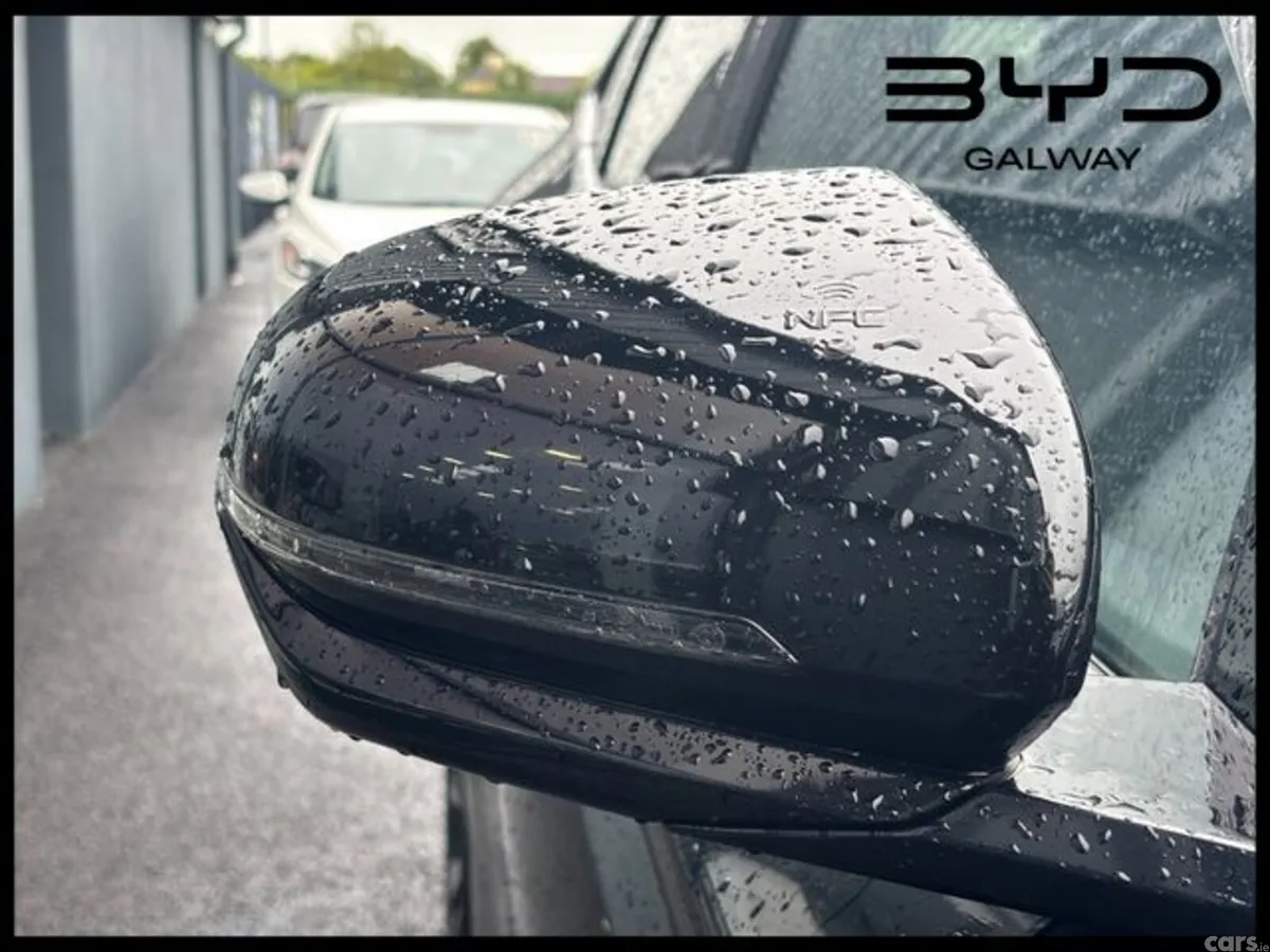 BYD SEAL U SUV, Petrol Plug-in Hybrid, 2026, Black