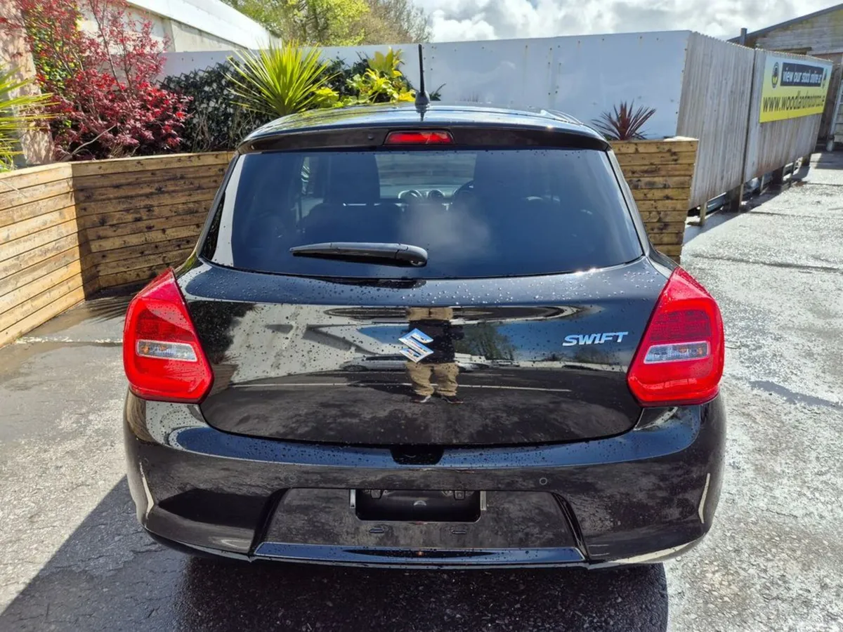 Suzuki Swift Hatchback, Petrol, 2023, Black