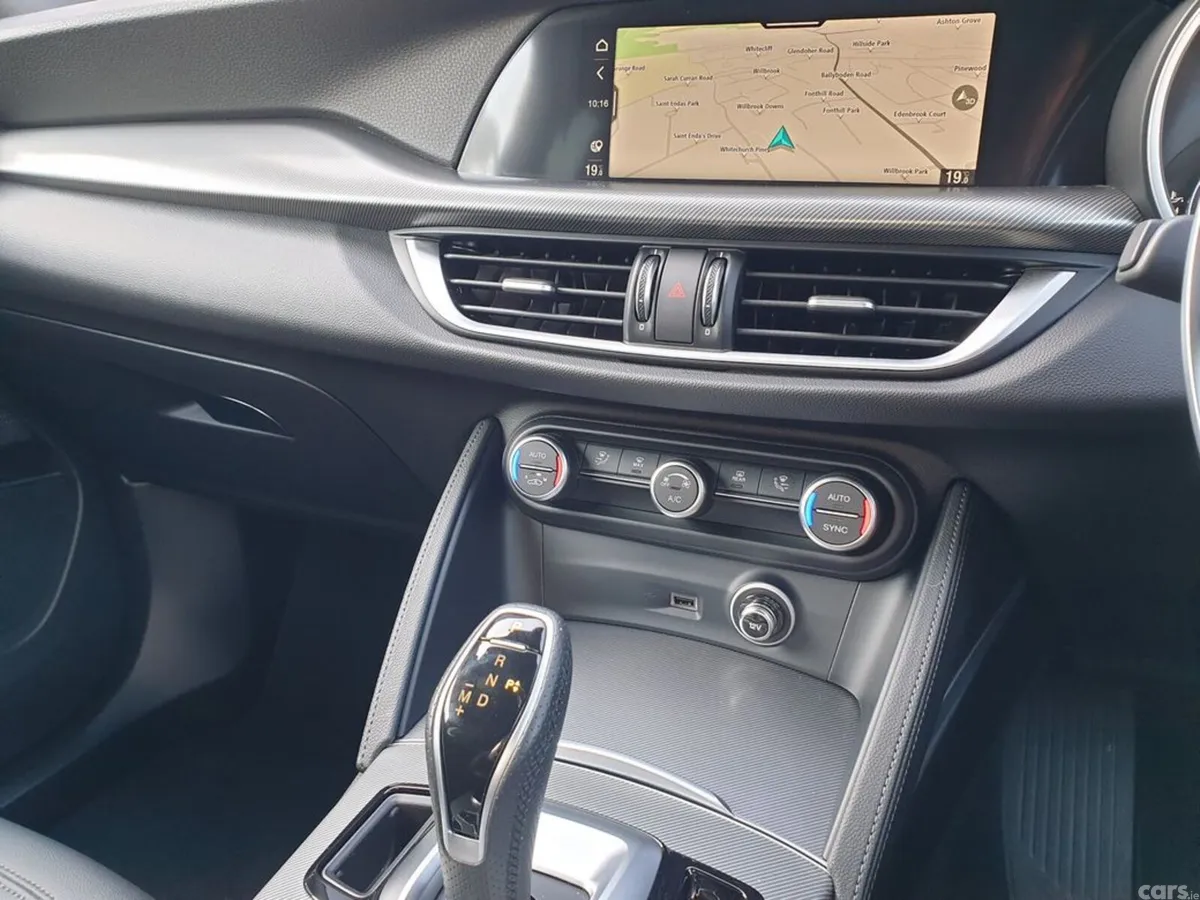 Alfa Romeo Stelvio SUV, Diesel, 2023, Red