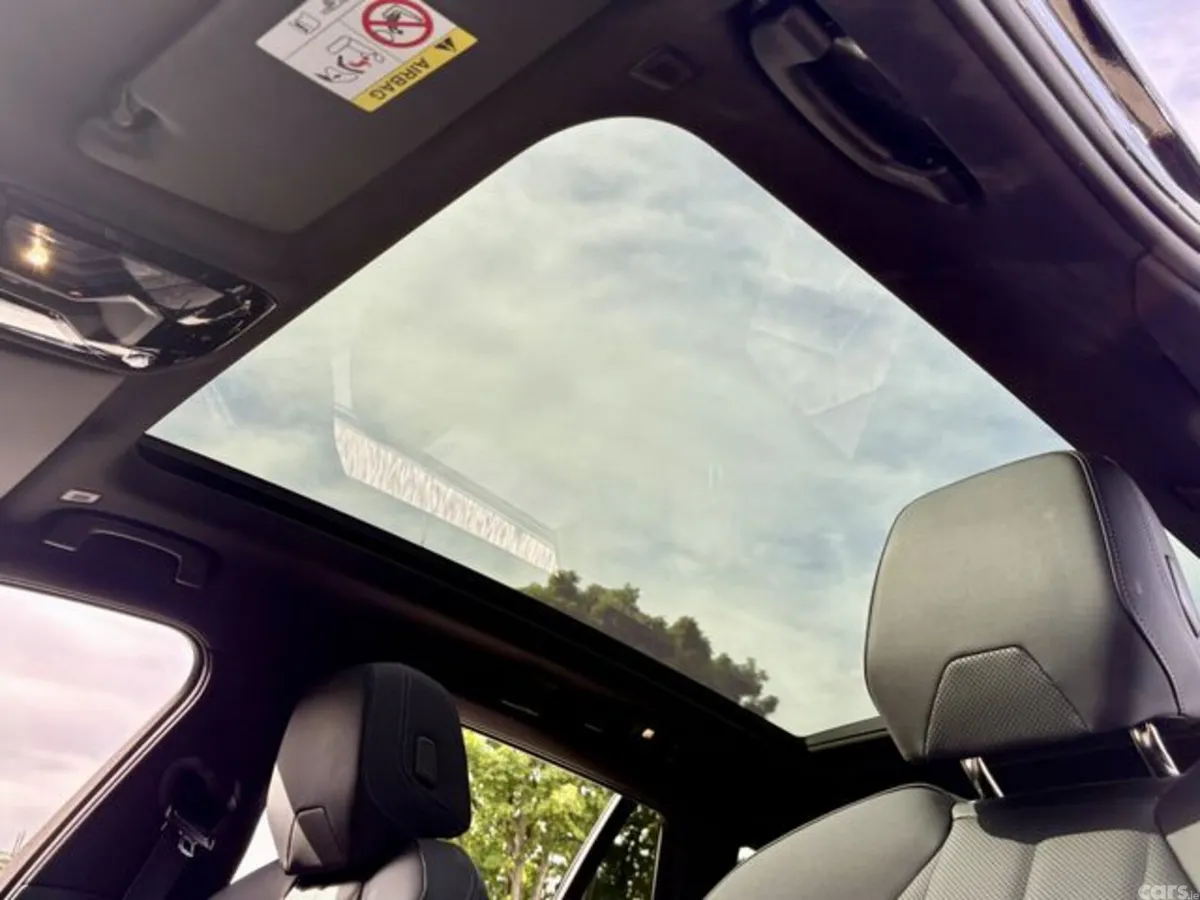 BMW 5-Series Estate, Petrol Hybrid, 2025, Black