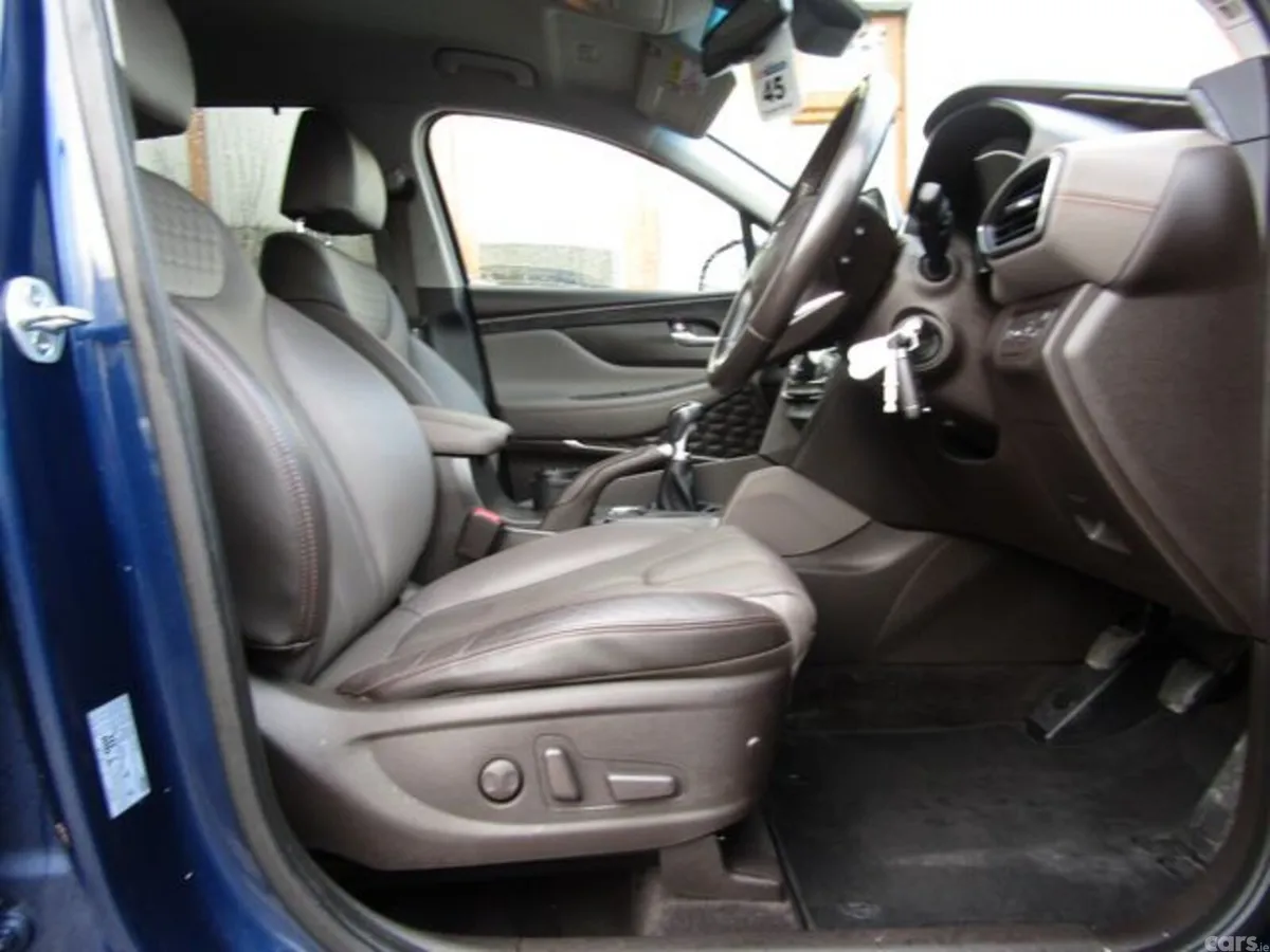 Hyundai Santa Fe Estate, Diesel, 2019, Blue